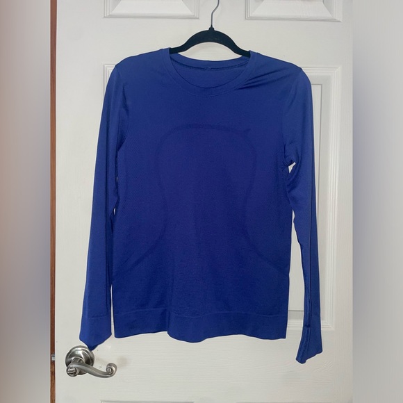 lululemon athletica Tops - Lululemon Womena Swuftly Tech Longsleeve Crewneck Royal Blue